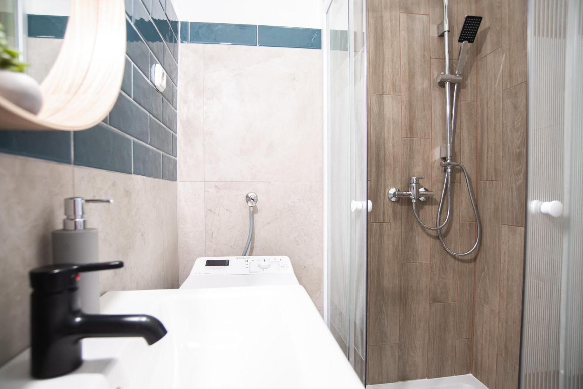 Lovely Apartment In Erzsebetvaros A57 Budapest Bagian luar foto